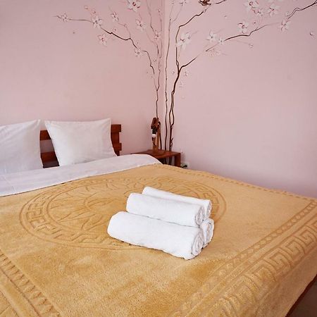 Sweet Home Kamianets-Podilskyi Εξωτερικό φωτογραφία
