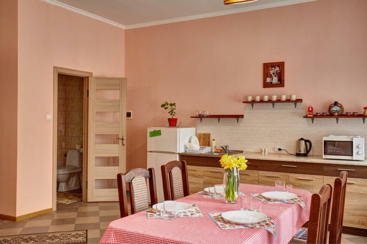 Sweet Home Kamianets-Podilskyi Εξωτερικό φωτογραφία